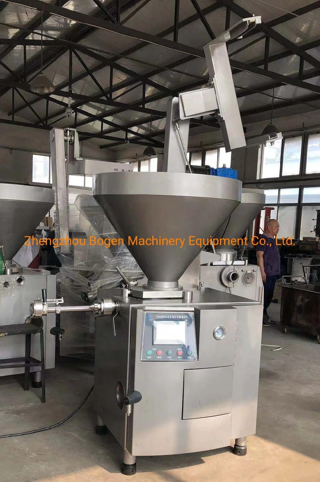 Vacuum Sausage Filler Vacuum Stuffer Sausage Making Machine Capacity 6000kg Per Hour